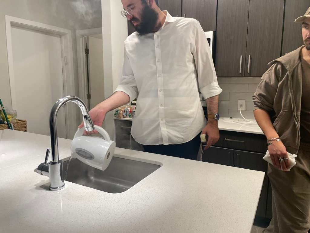 Kitchen kashering