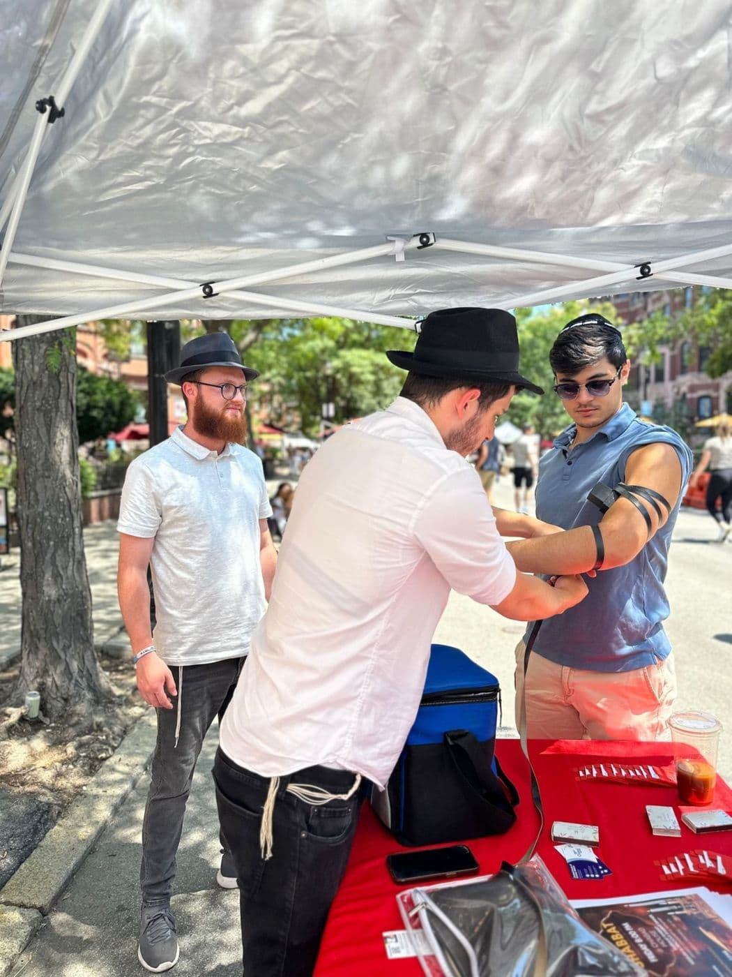 Tefillin Operation